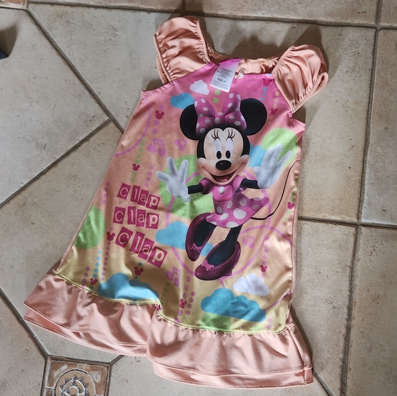 Disney minnie mouse nightgown - Picture 2 of 2